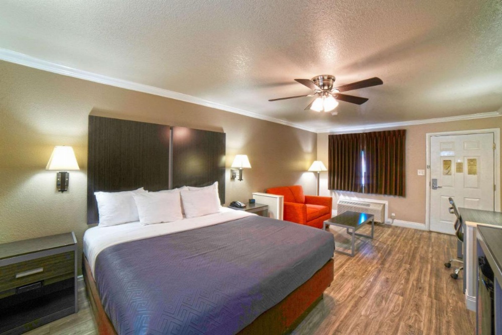Econo Lodge Inn & Suites Corpus Christi Image 30