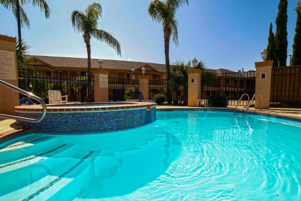 Econo Lodge Inn & Suites Corpus Christi Image 40